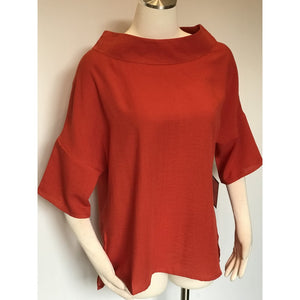 Mila Top (Available in Magenta or Paprika)